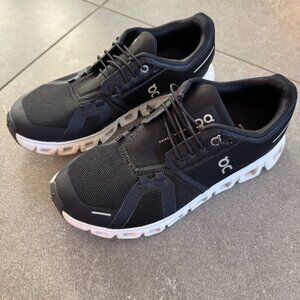 On Cloud 6 Black Sneakers